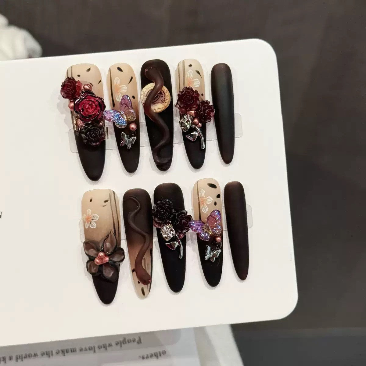 RareGoddess Handcrafted Press-On Nails YH-68