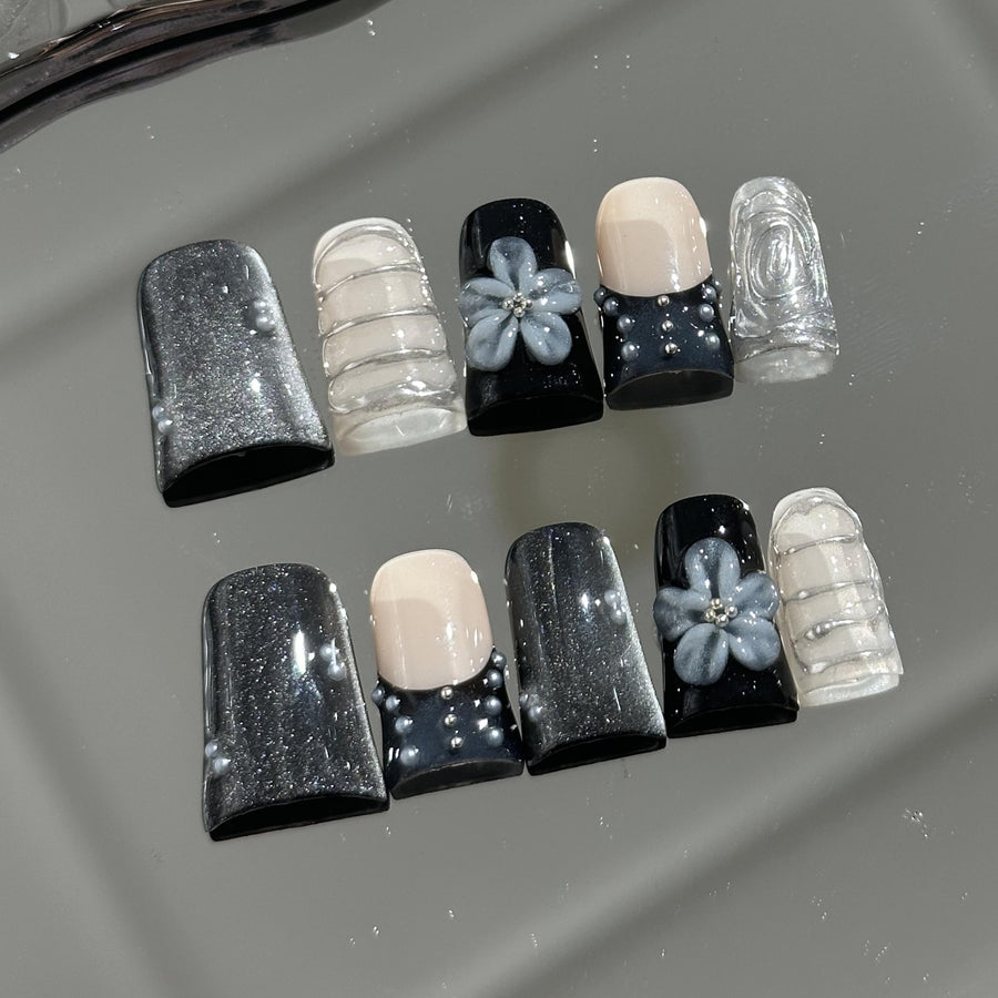 RareGoddess Handcrafted Press-On Nails 鸭嘴57