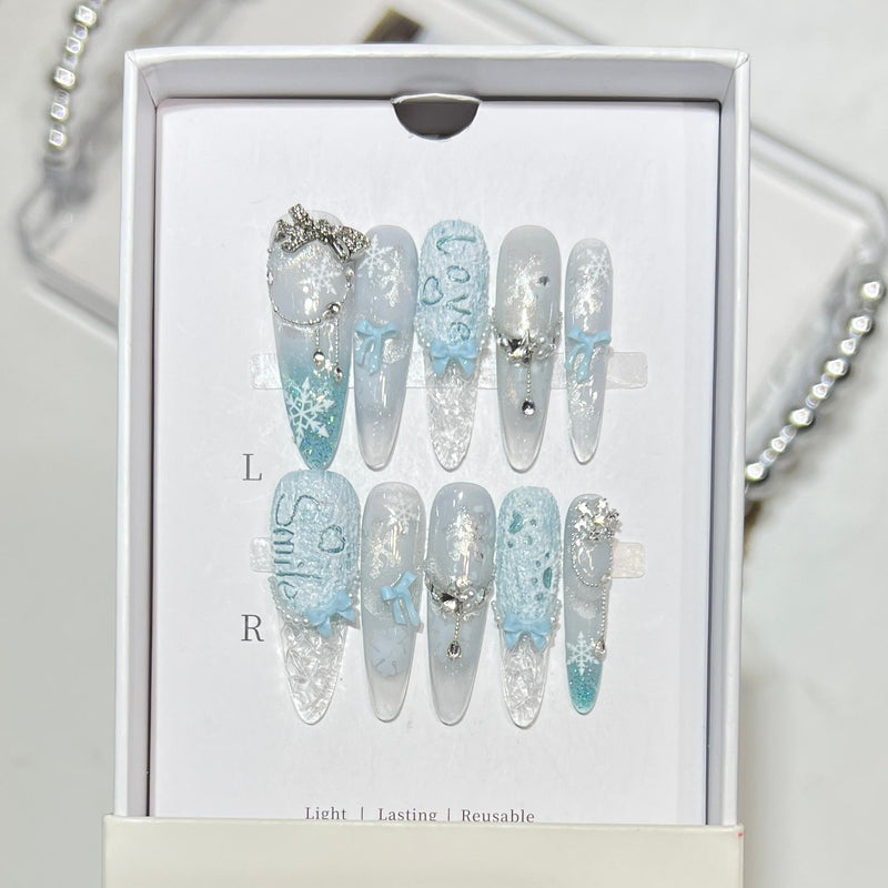 RareGoddess Handcrafted Press-On Nails 1324