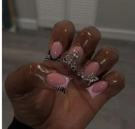 RareGoddess Handcrafted Press-On Nails image_070