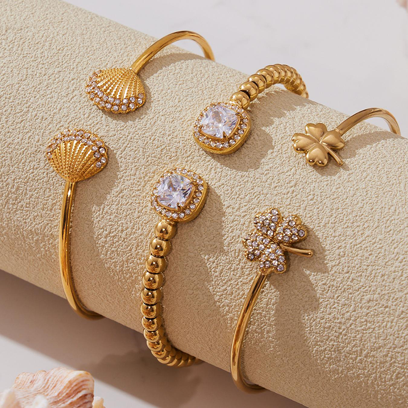 Women's 18K gold plated bracelet, tennis bracelet, suitable for women, fashionable and non-fading stainless steel gold bangle accessories, designer jewelry