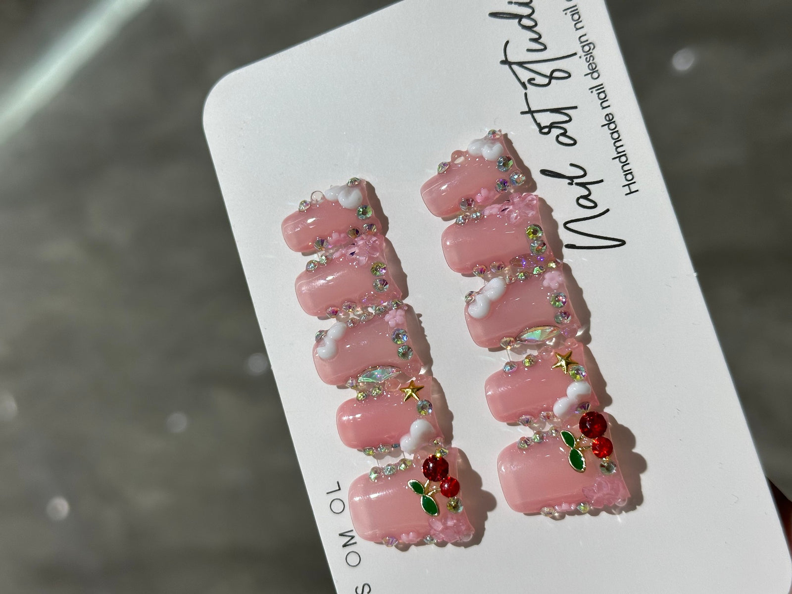 RareGoddess Handcrafted Press-On Nails 鸭嘴43