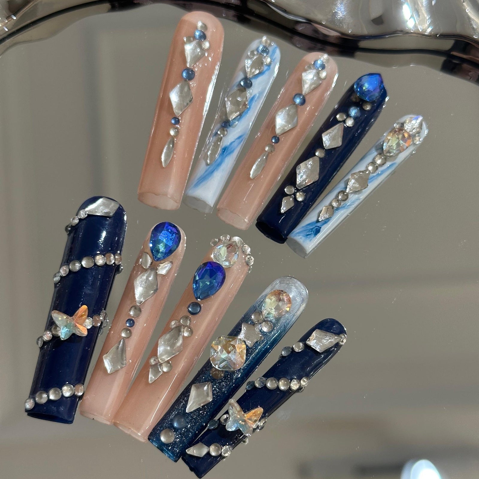RareGoddess Handcrafted Press-On Nails 水管-C