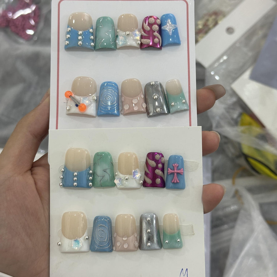 RareGoddess Handcrafted Press-On Nails 鸭嘴28