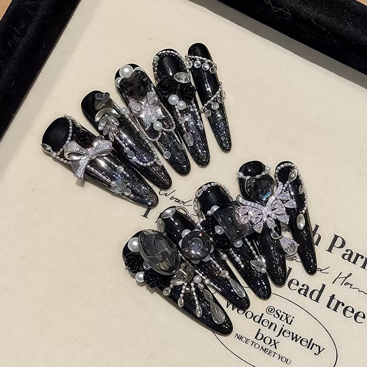 RareGoddess Handcrafted Press-On Nails YH-61