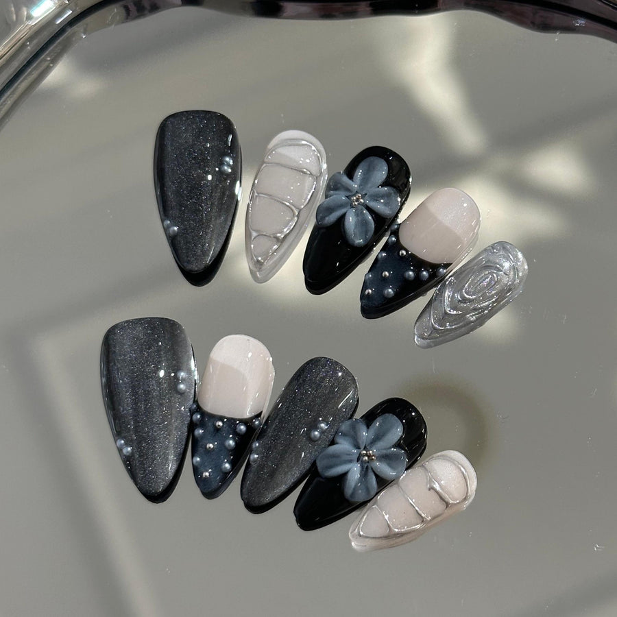 RareGoddess Handcrafted Press-On Nails 杏仁