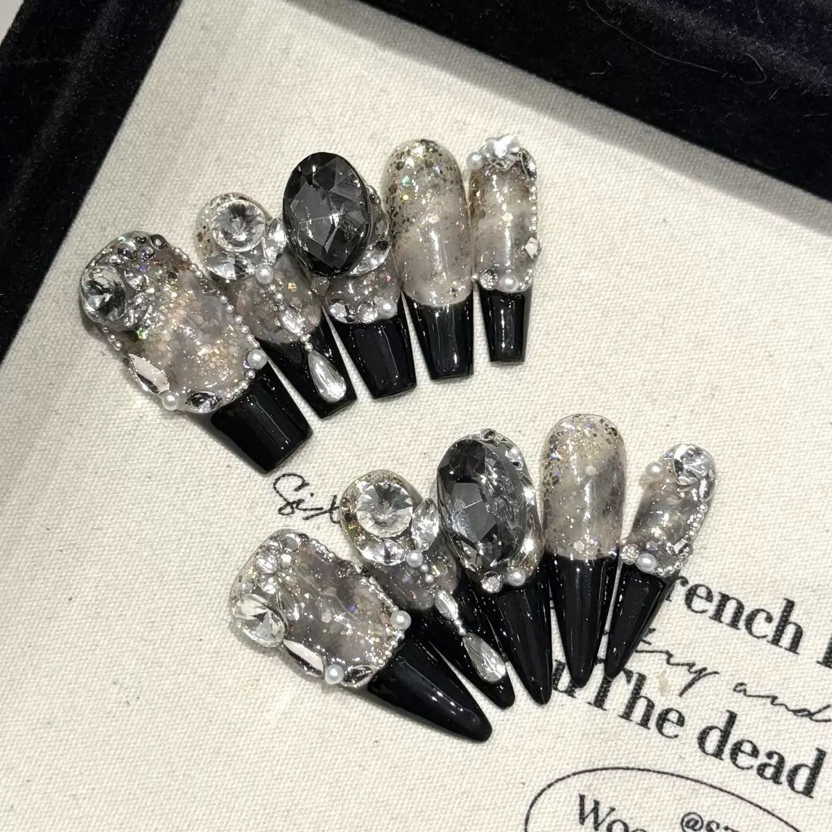 RareGoddess Handcrafted Press-On Nails YH-52