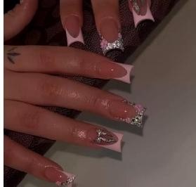 RareGoddess Handcrafted Press-On Nails image_037