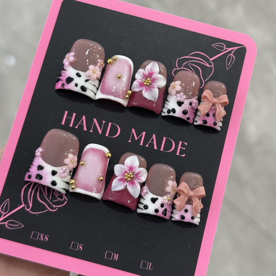 RareGoddess Handcrafted Press-On Nails 鸭嘴21