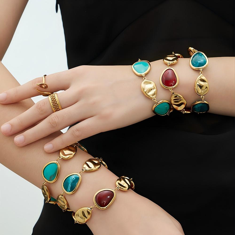 Women's Bracelet, 18K Gold Plated, Fashionable Bangle, Women's Wrist Jewelry, Gift