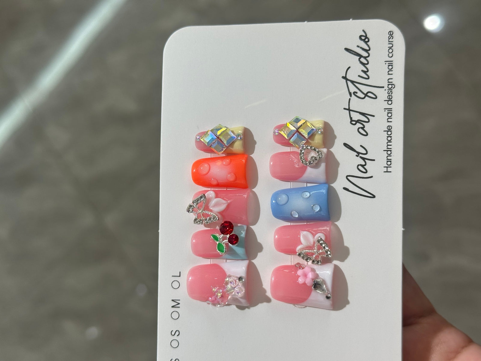 RareGoddess Handcrafted Press-On Nails 鸭嘴46