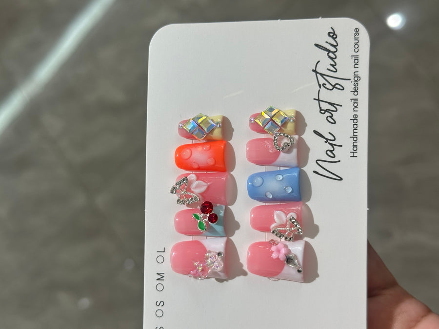 RareGoddess Handcrafted Press-On Nails 鸭嘴46