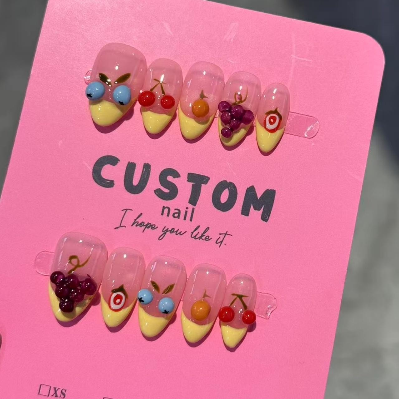 RareGoddess Handcrafted Press-On Nails 短杏仁05