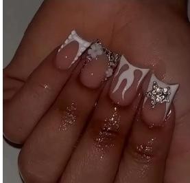 RareGoddess Handcrafted Press-On Nails image_054